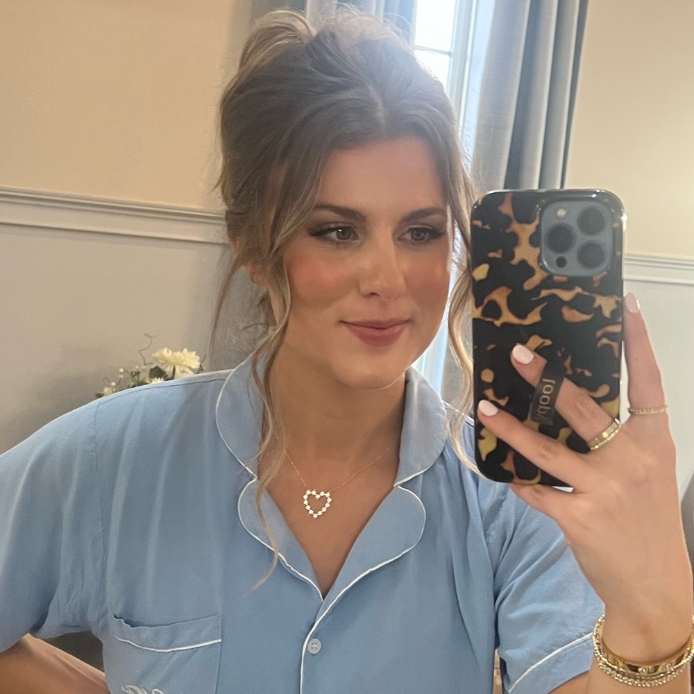 Meet your Posher, Lacey